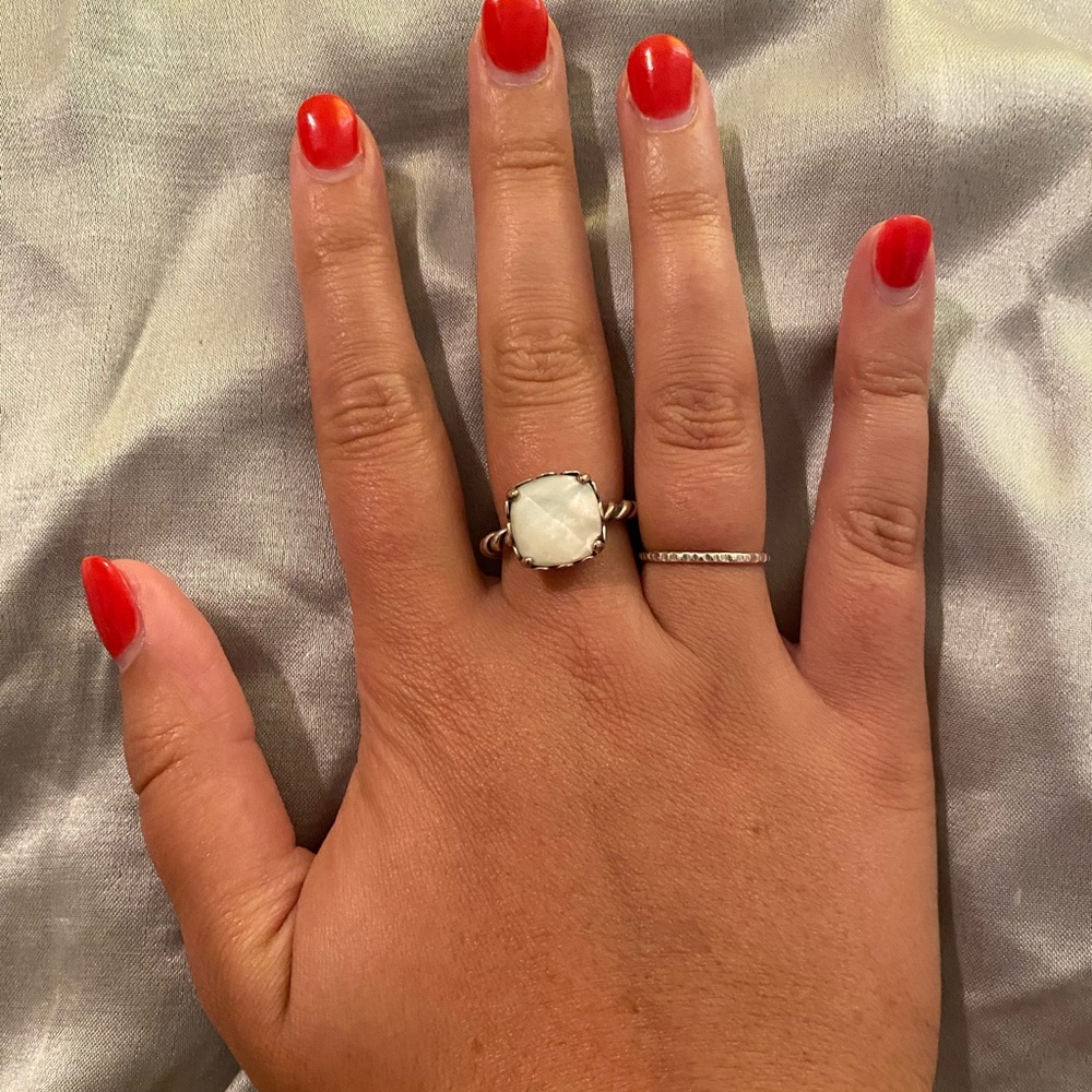Mother of Pearl Pandora Ring